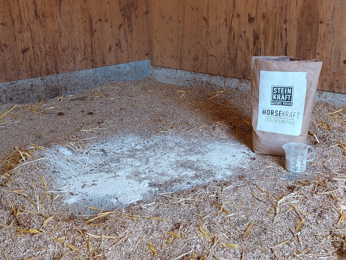 STEINKRAFT Pferde Einstreu mit Zeolith Ammoniakbindung für trockene Pferdeboxen Sack 15kg BIO Qualität